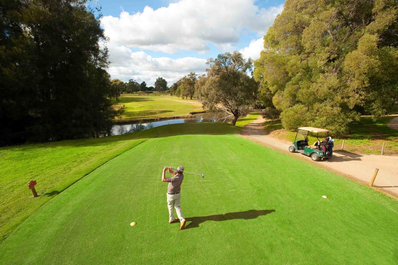 cluBarham Golf Resort Exterior foto